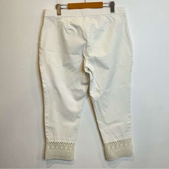 Laura Lace Detail Pull-On Pants Ivory - Picture 9 of 9